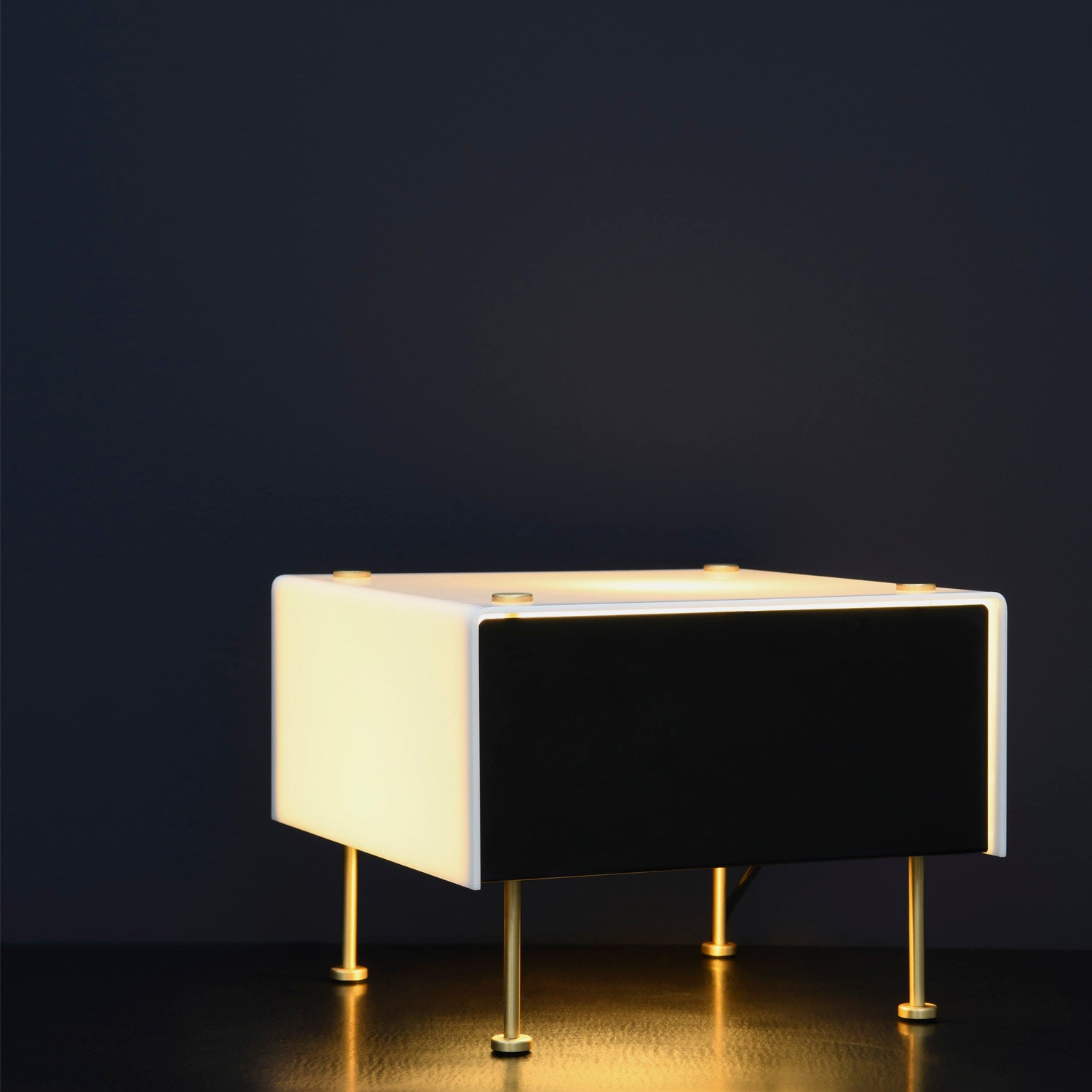 Pierre Guariche ピエール・ガーリッシュ サイドテーブル Pierre Guaricheピエール・ガーリッシュ） サイドテーブル stoop