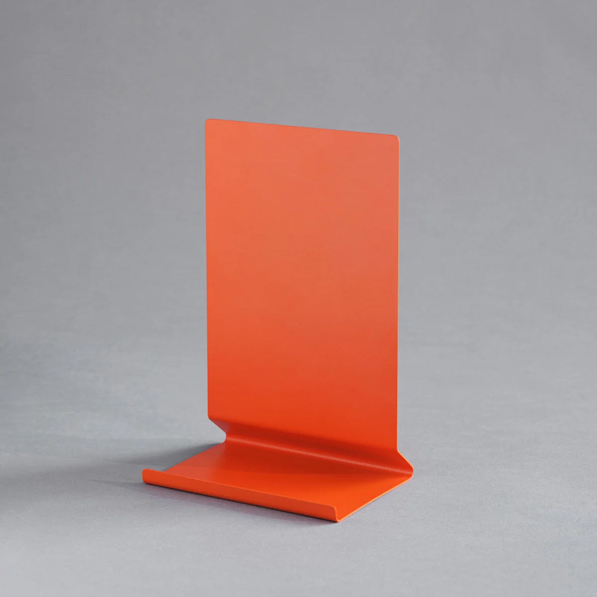 MOEBE Book Stand Moebe x Penguin Orange