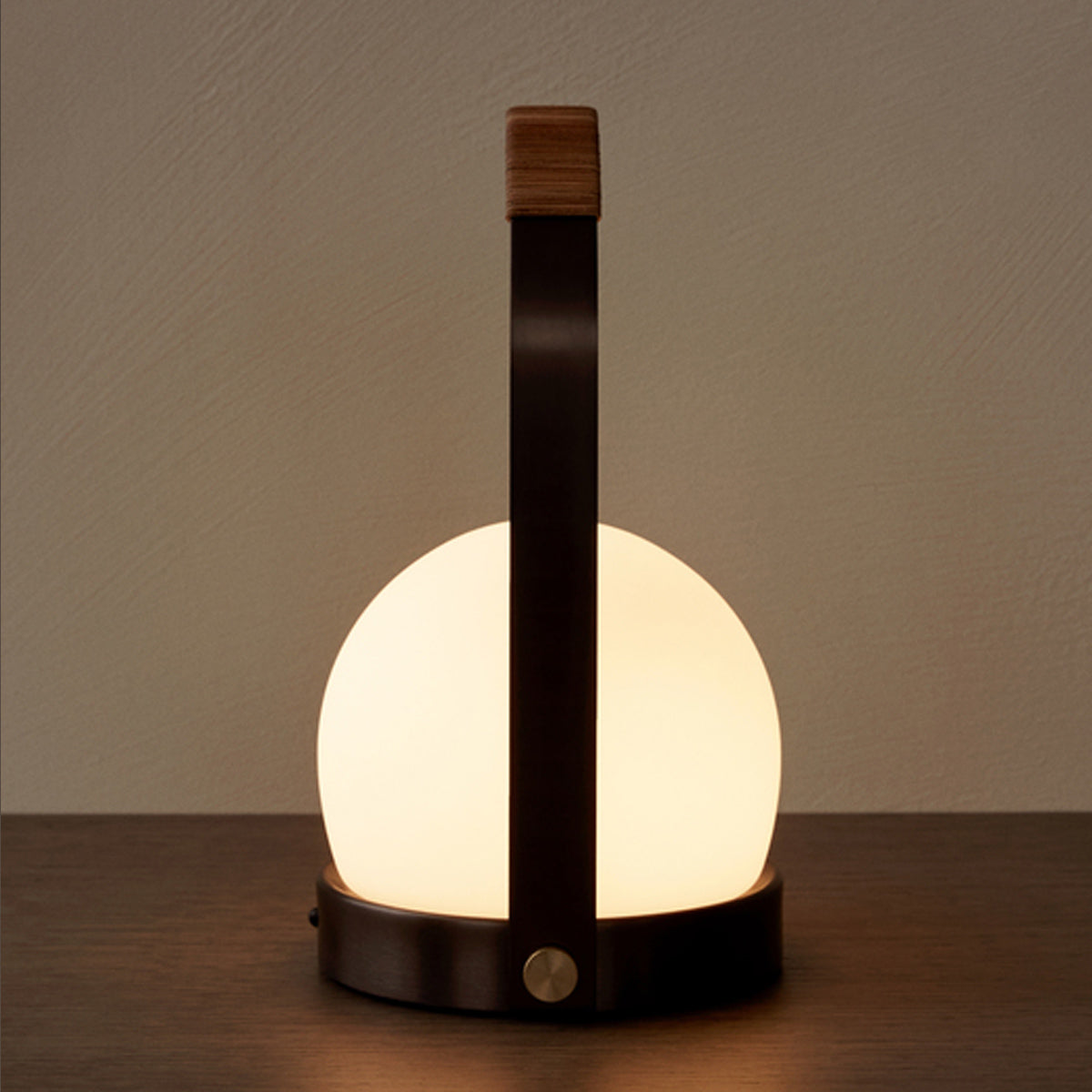 Audo Carrie LED Lamp Bronzed Brass Leather