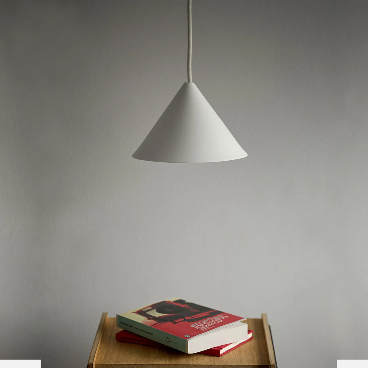 MOEBE Ceramic Cone Pendant White