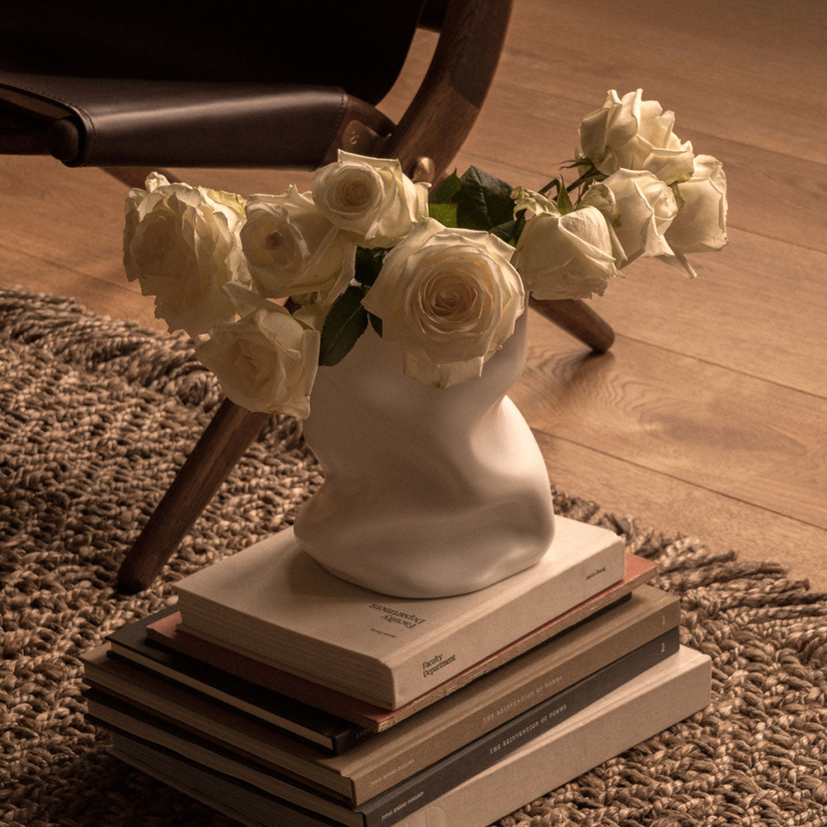 Audo Collapse Vase H30 Black