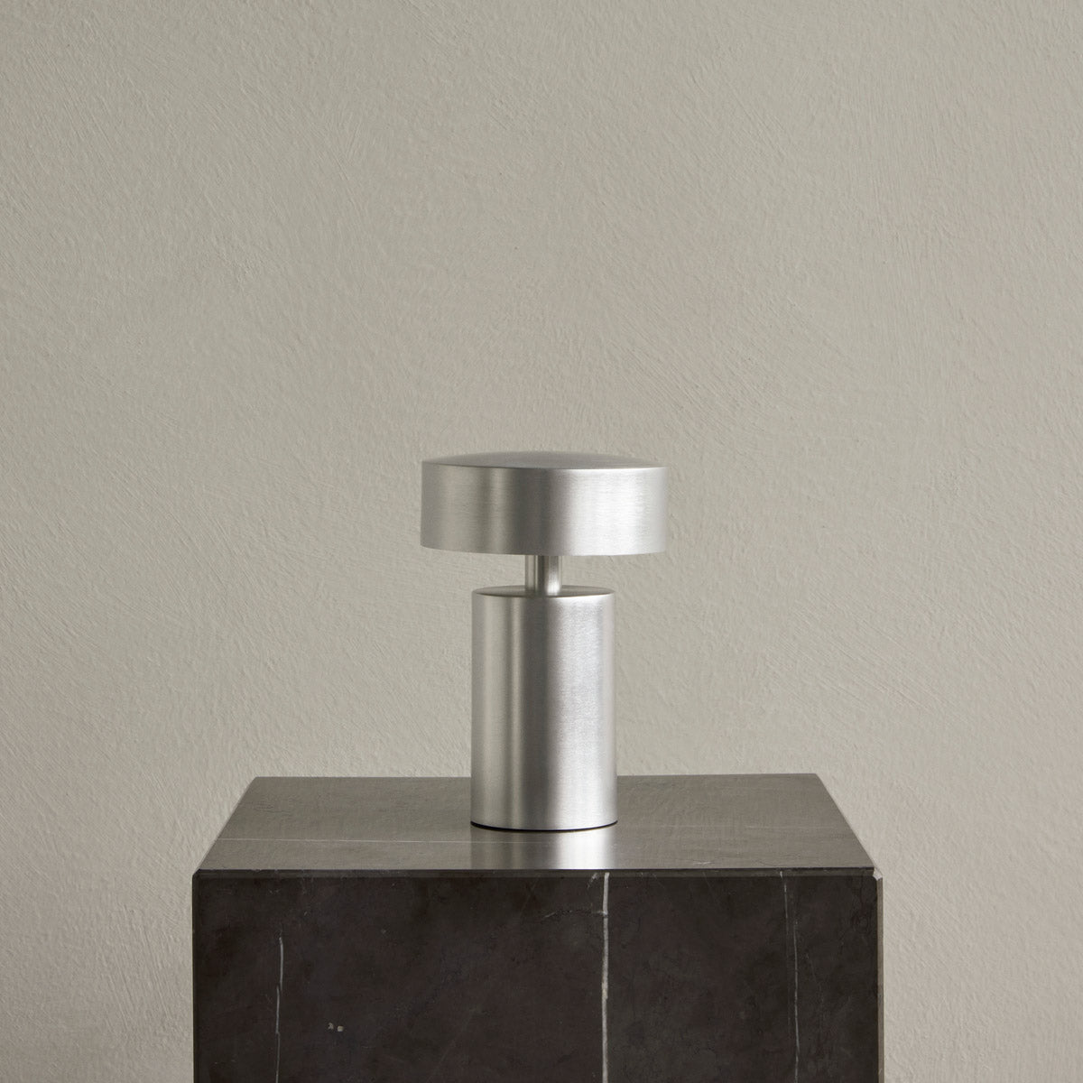 Audo Column Table Lamp Aluminium Audo Copenhagen