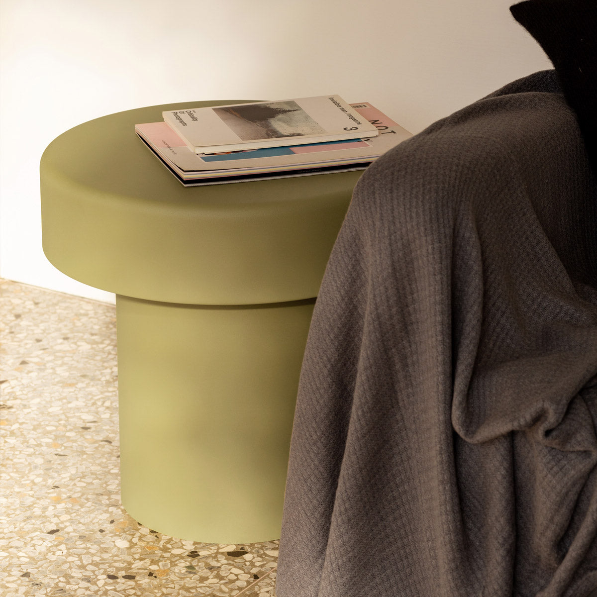 esaila Edge Table Olive