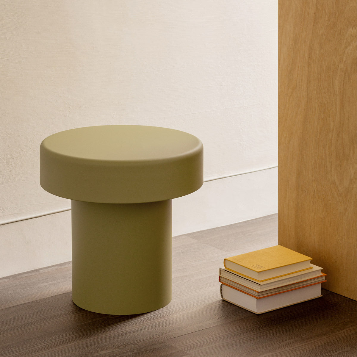 esaila Edge Table Olive