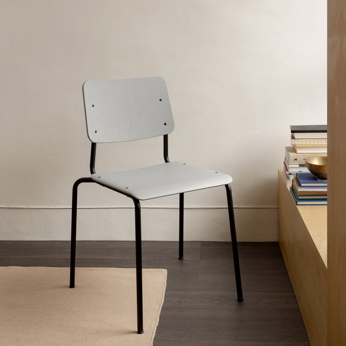 esaila Fore Chair Grey Oak Black Frame