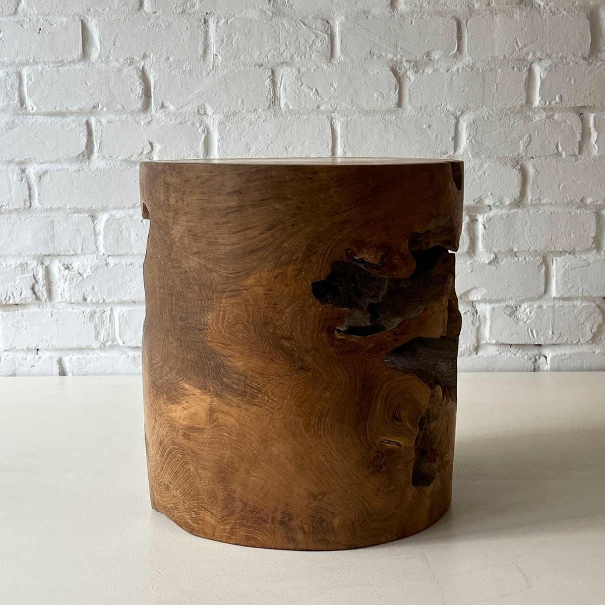 Log Side Stool 2025 #G