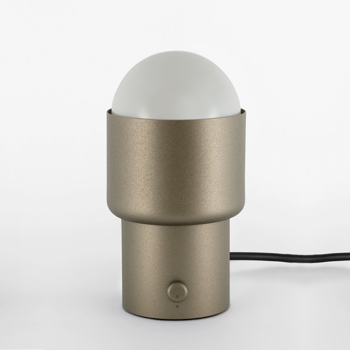 KOICHI FUTATSUMATA STUDIO HALF Gold