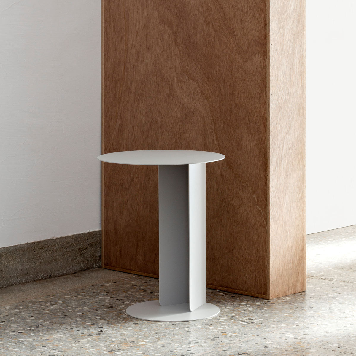 esaila Kipa Table Grey