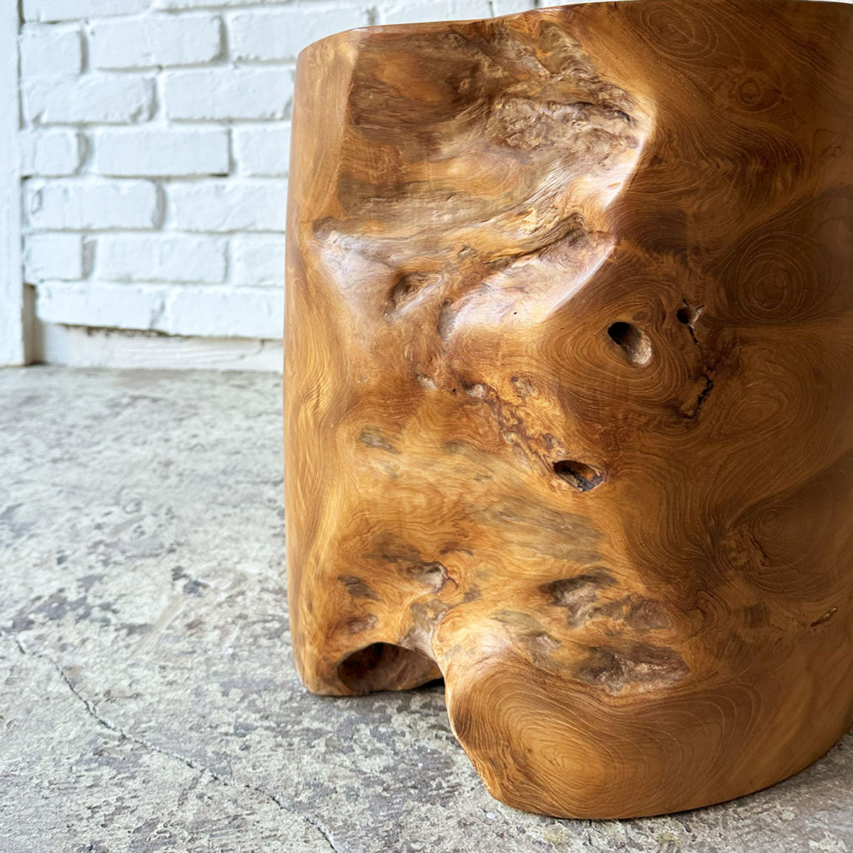 Log Side Stool #Q