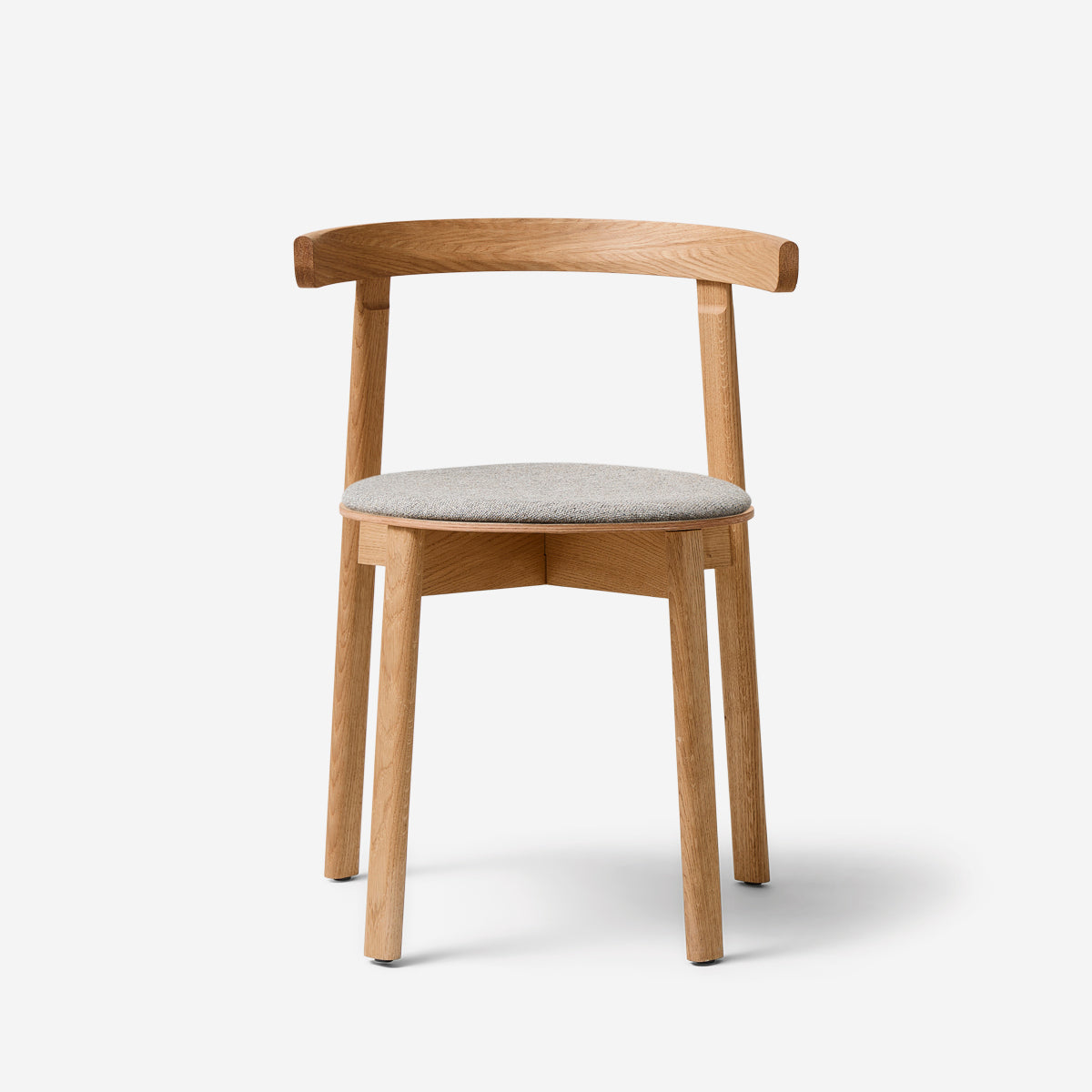 FORM & REFINE Lunar Chair Oak Hallingdal 65-0227