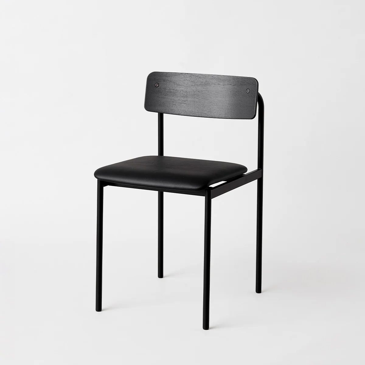 MOEBE Offset Chair Black Black Black Leather