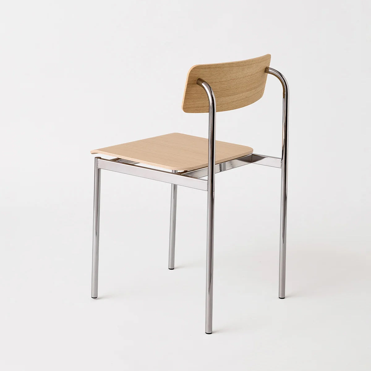 MOEBE Offset Chair Chrome Oiled Oak