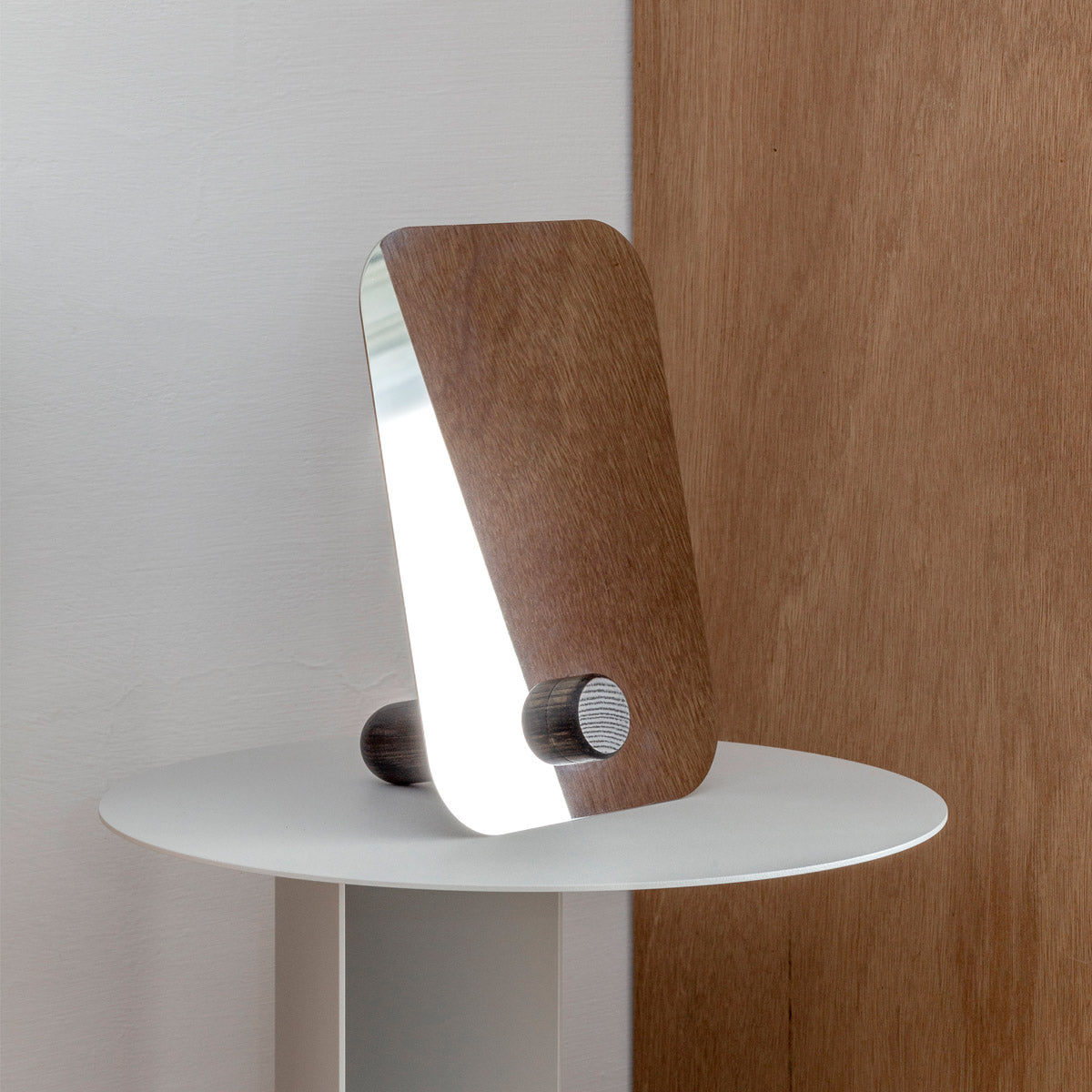 esaila Pinokio Table Mirror Smoked Ash