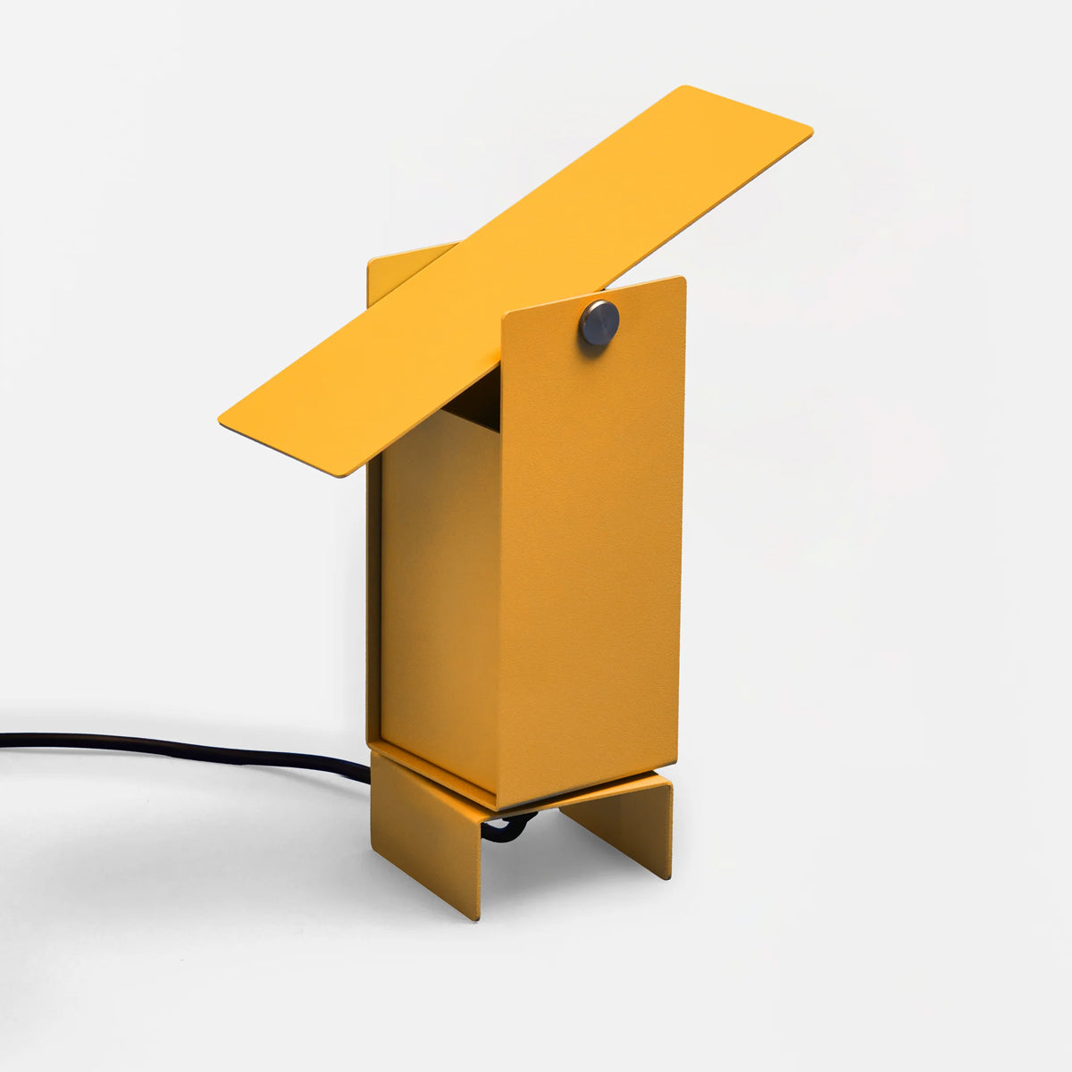 MOEBE Pivoting Table Lamp Yellow