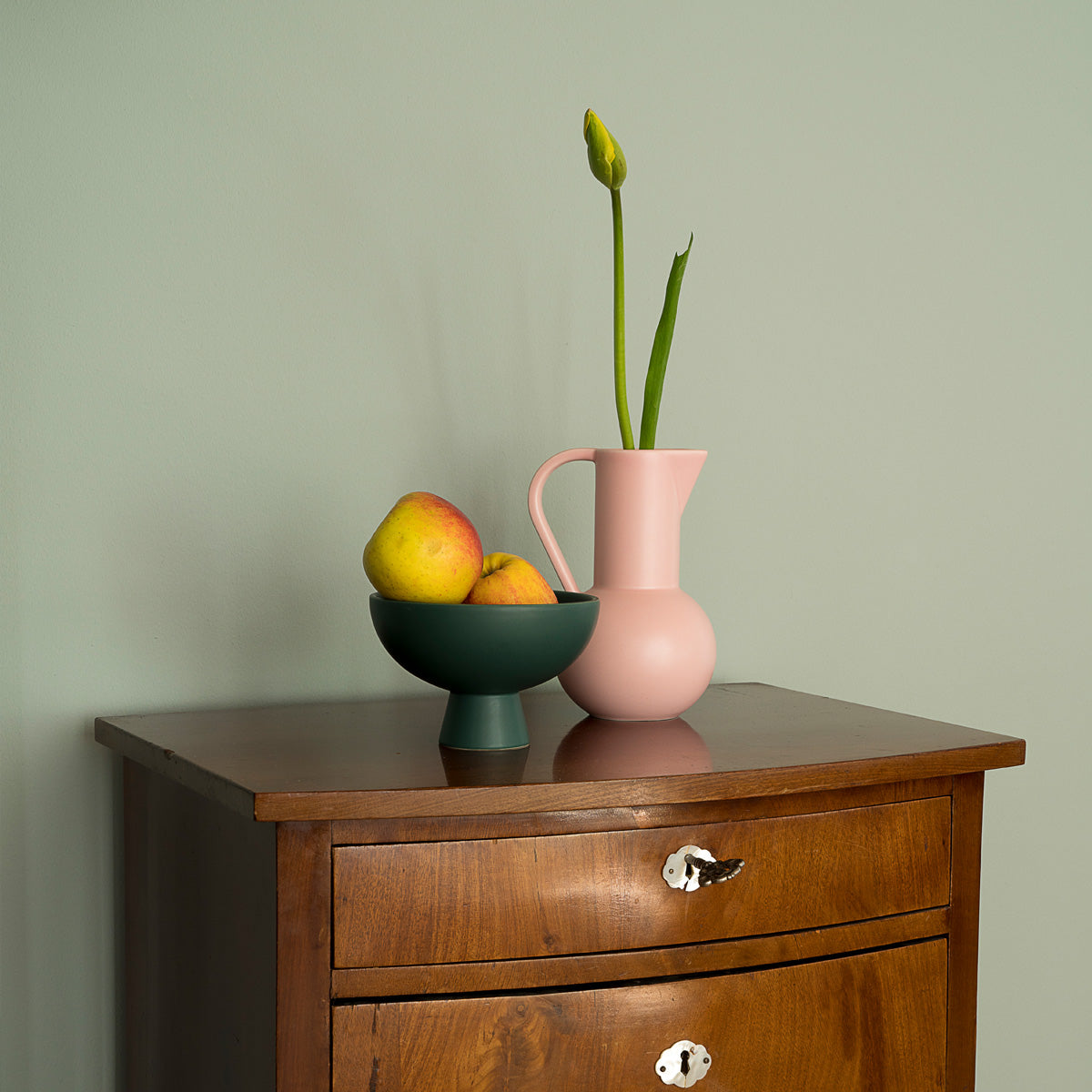 raawii Strøm Small Jug Coral Blush – D9 STUDIO
