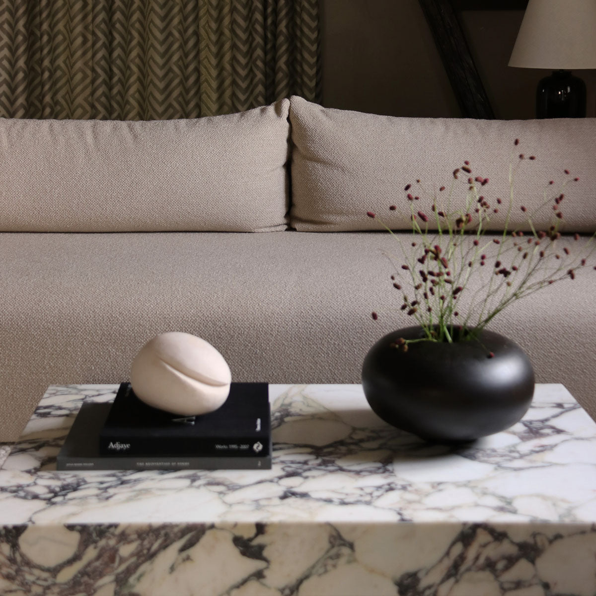 Audo Surround Vase