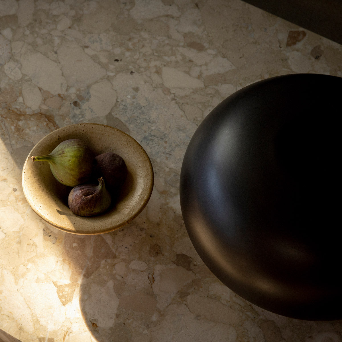 Audo Surround Vase