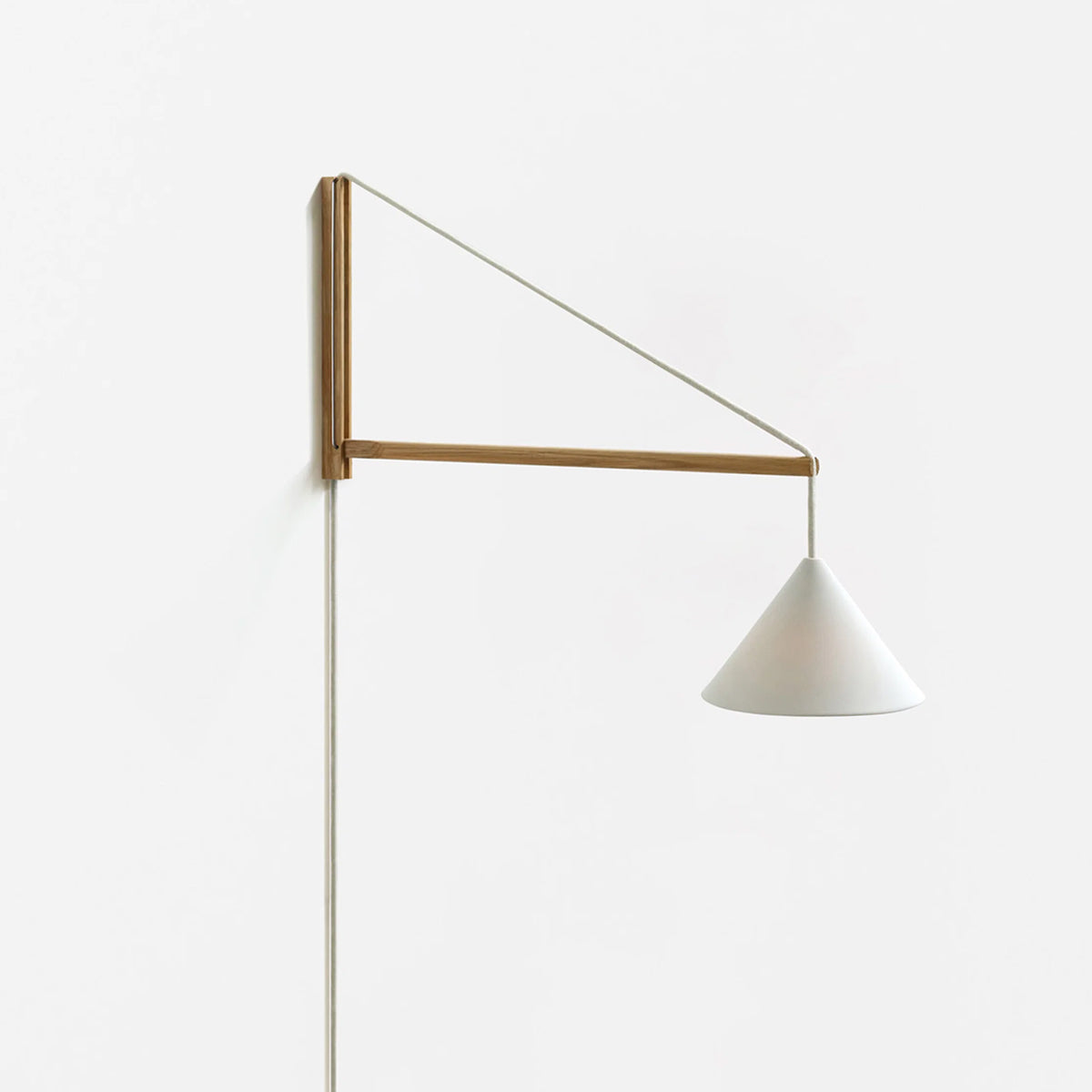 MOEBE Suspended Wall Lamp Oak White