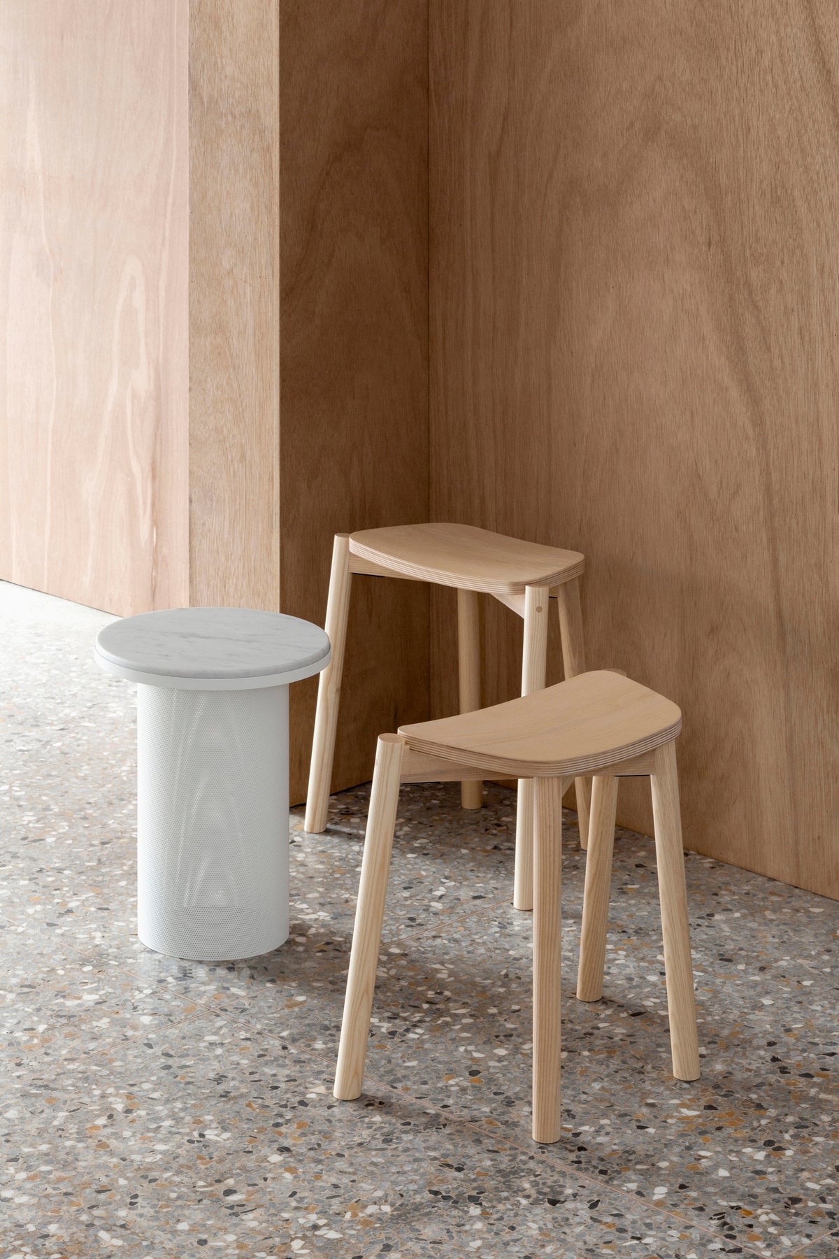 esaila Tars Stool Natural Ash