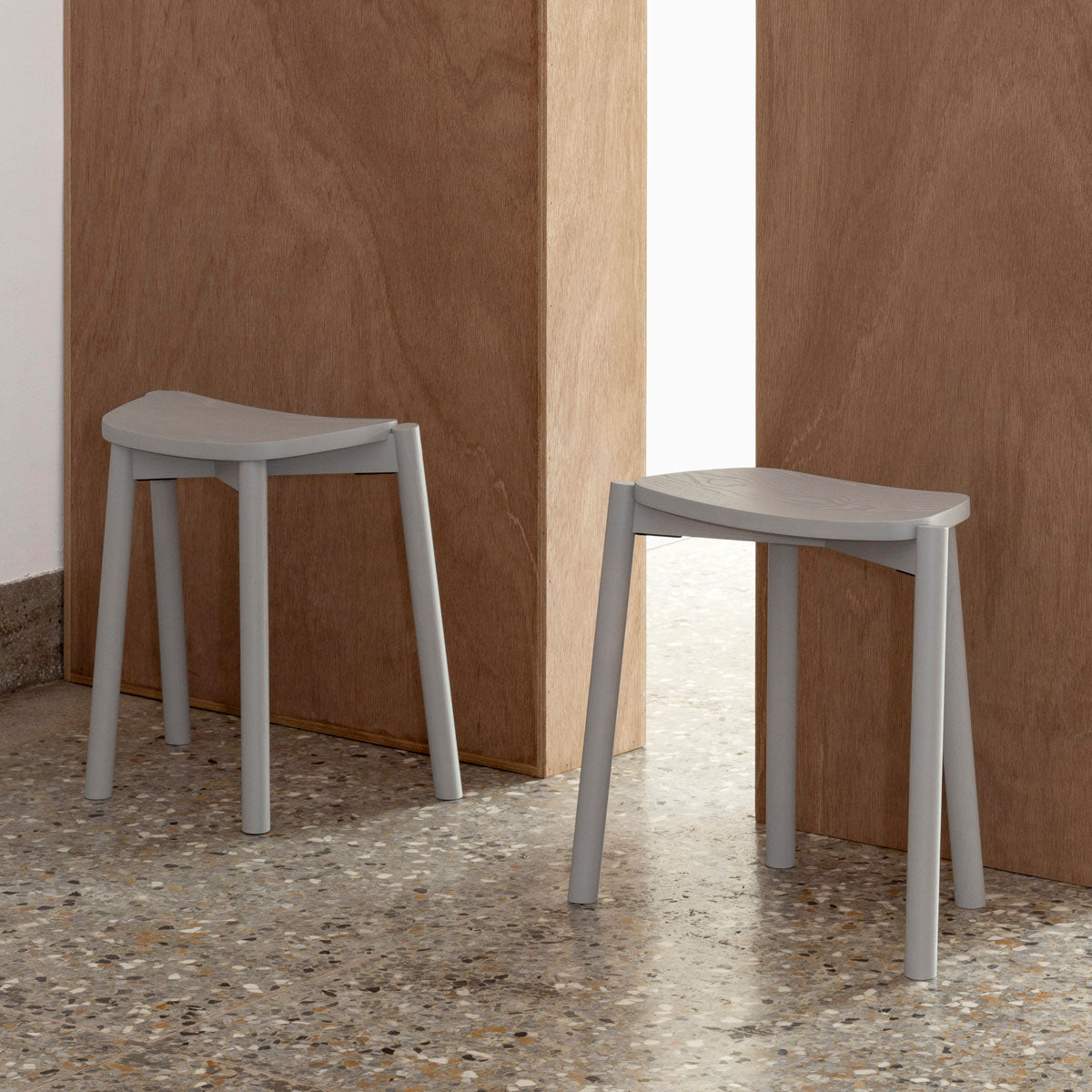 esaila Tars Stool Grey Ash