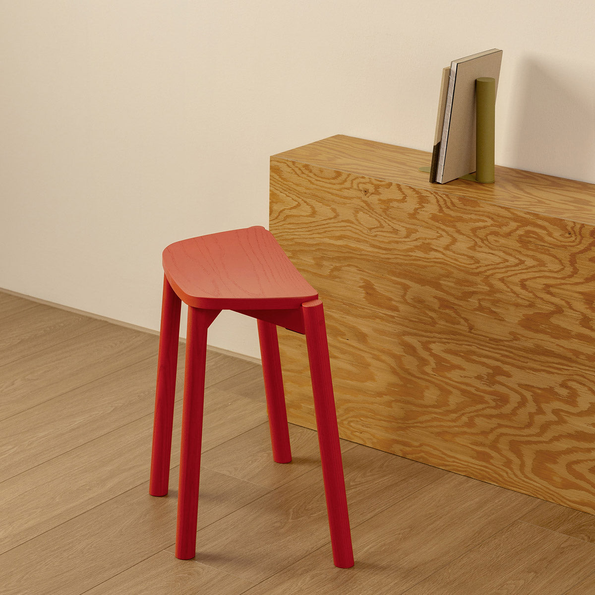 esaila Tars Stool Crimson Red