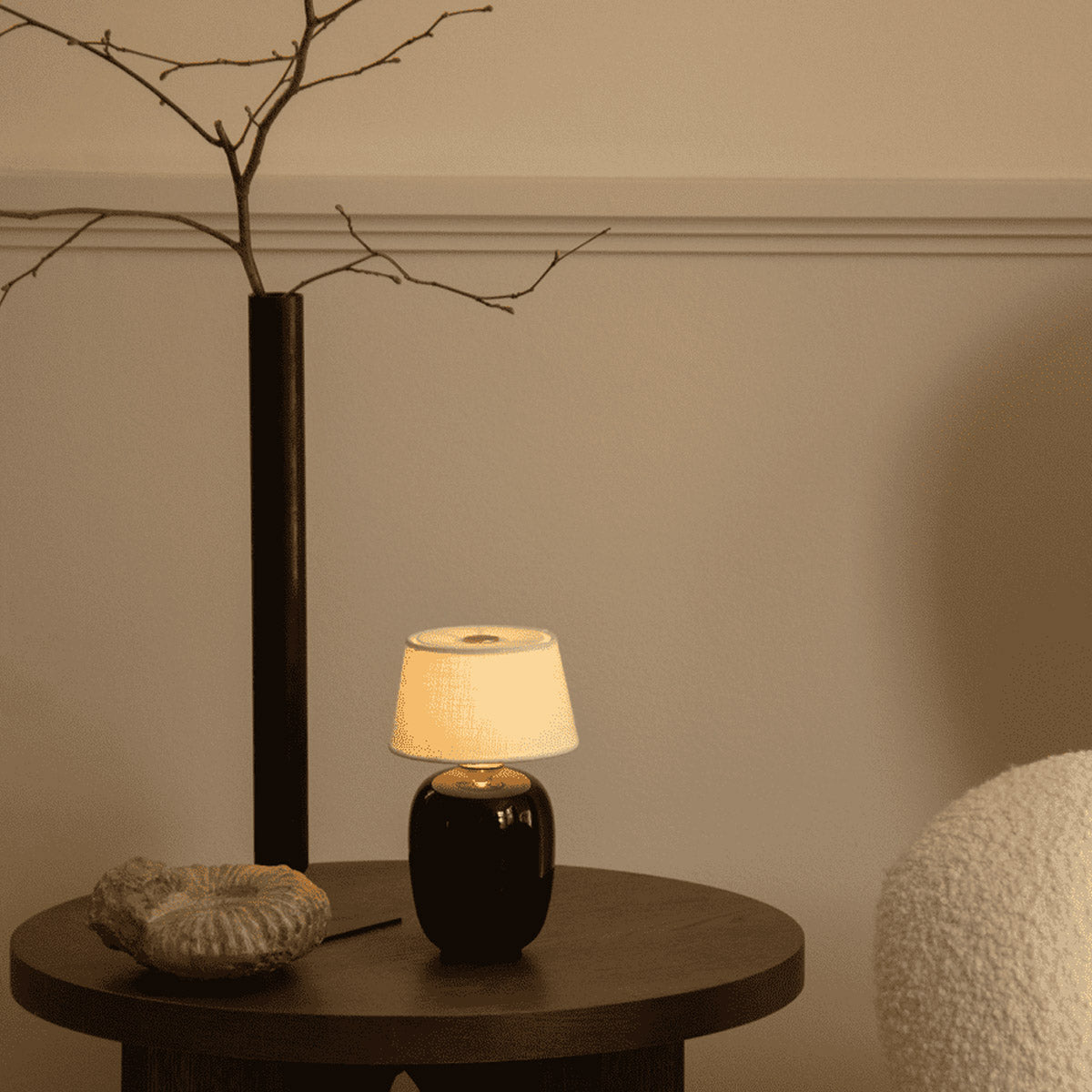 Audo Torso Table Lamp Portable Black