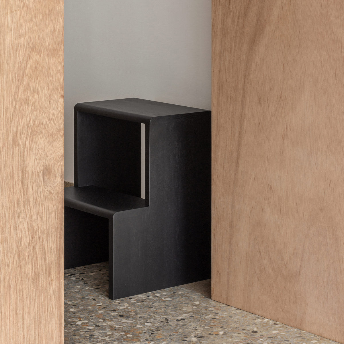 esaila Tova Stool Black Oak