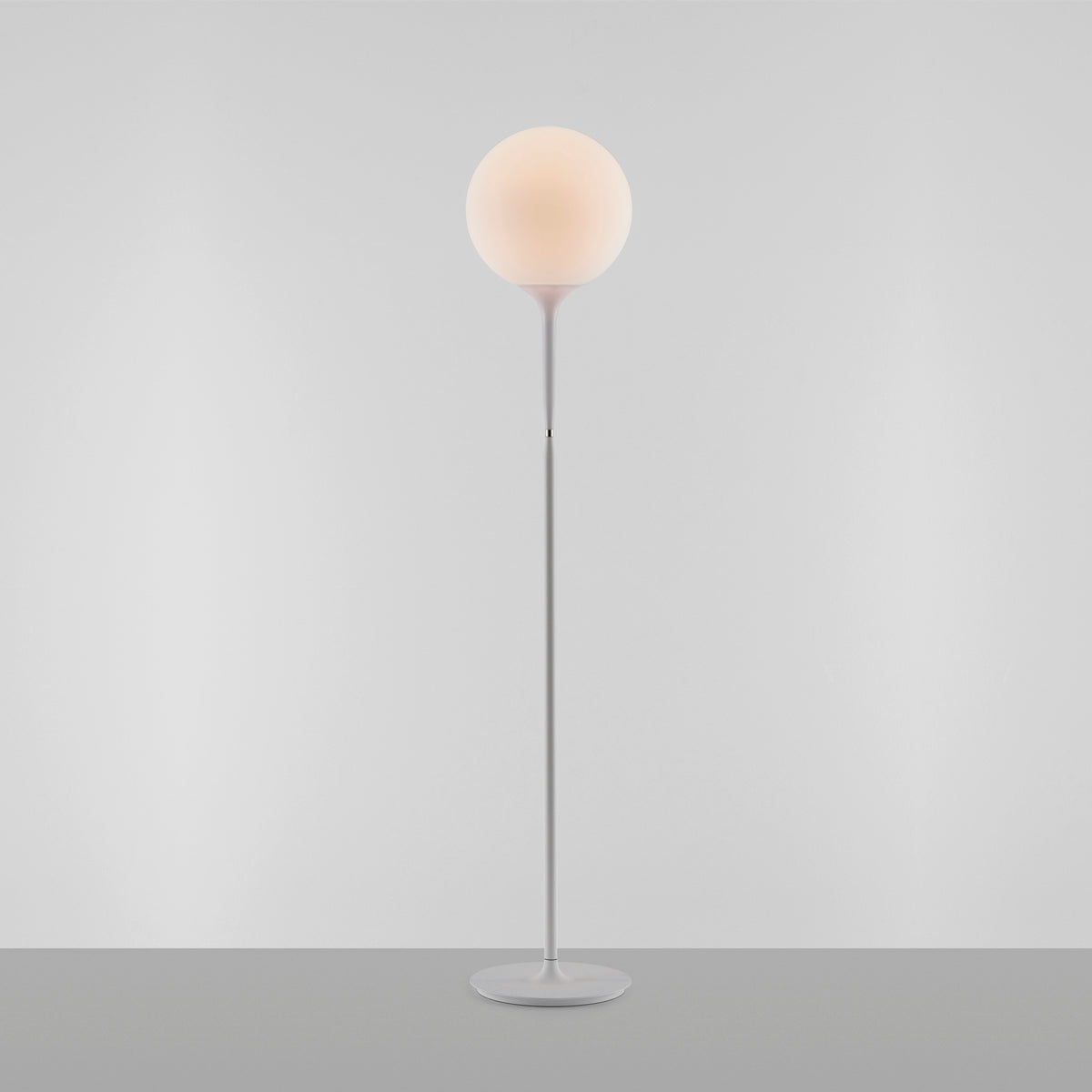 Artemide カストーレ350 ミケーレ・デ・ルッキ フロアライト – D9 STUDIO