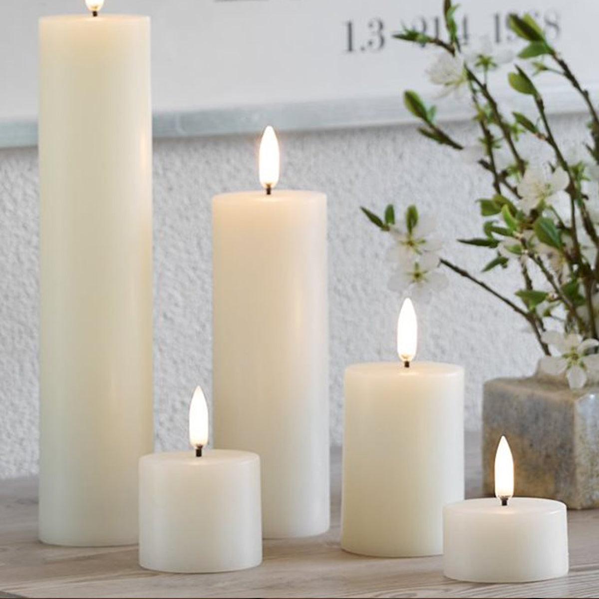 UYUNI LED Melted Pillar Candle Smooth Sandstone
