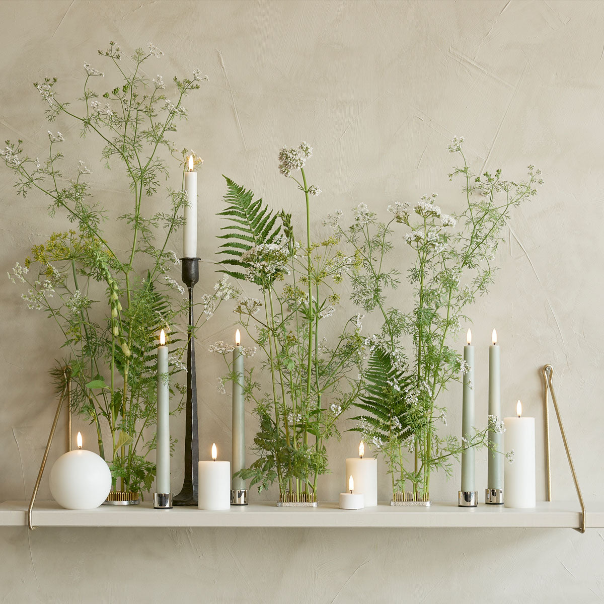 UYUNI LED Taper Candle Smooth White