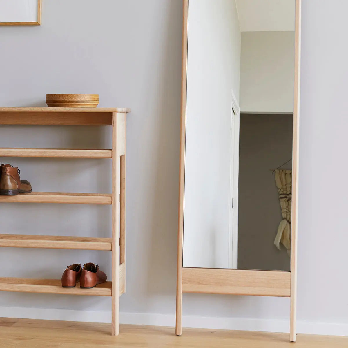 FORM & REFINE A Line Storage Shoe Rack Oak フォームアンド