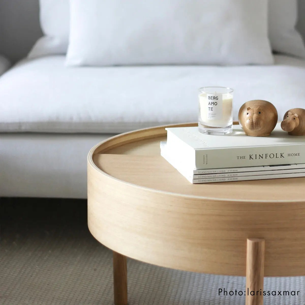 ウッド Arc Side Table Oak WOUD アークサイドテーブル オーク ディスプレイテーブル – D9 STUDIO