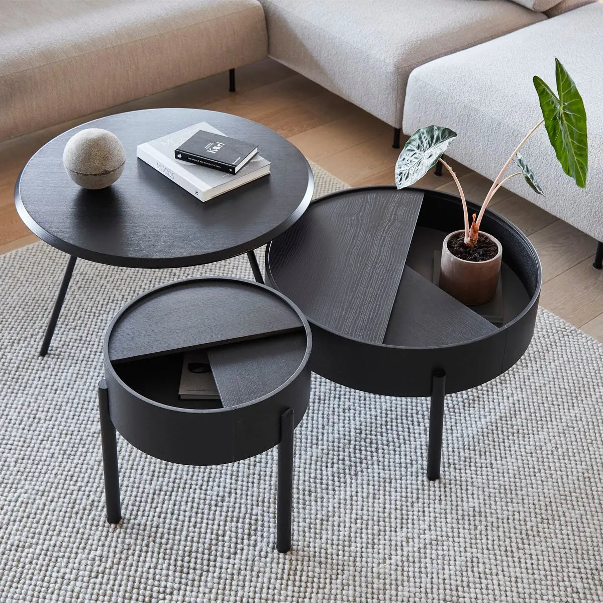 ウッド　Arc Side Table Black　WOUD WOUD