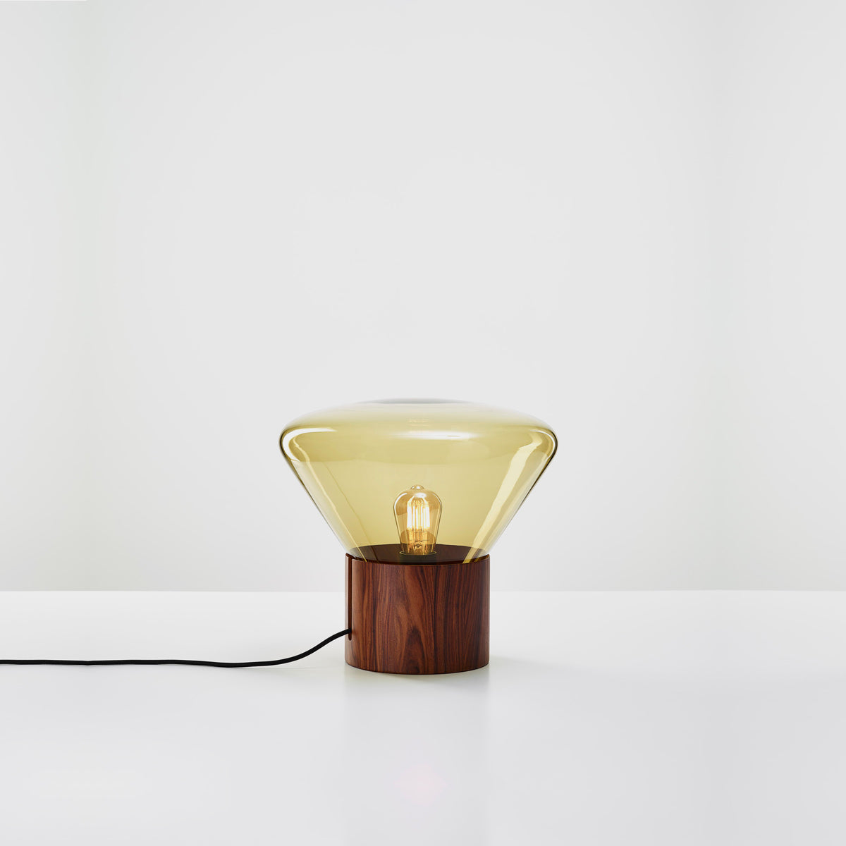 BROKIS Muffins Table Light Amber Walnut (S size)