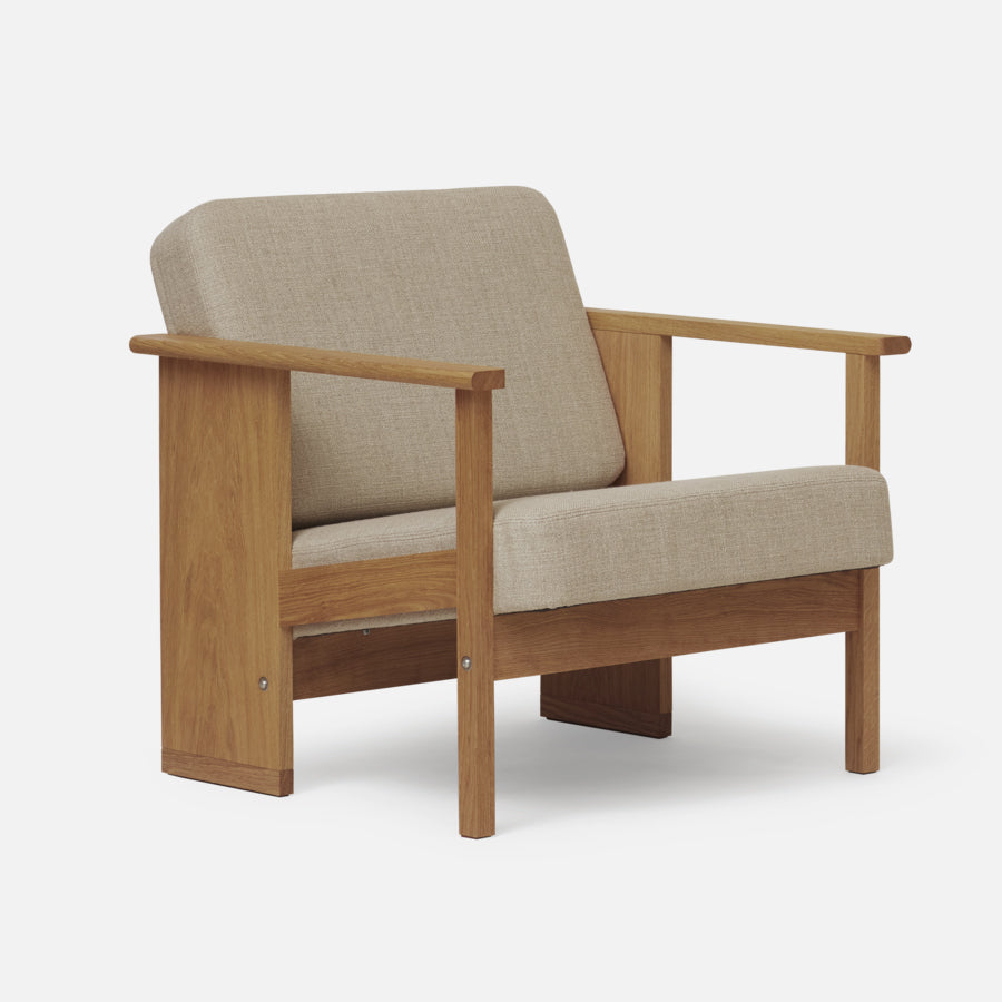 FORM & REFINE Block Lounge Chair Oak