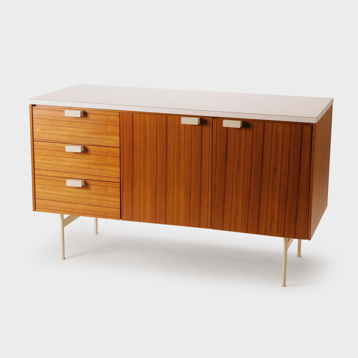 Pierre Paulin – D9 STUDIO