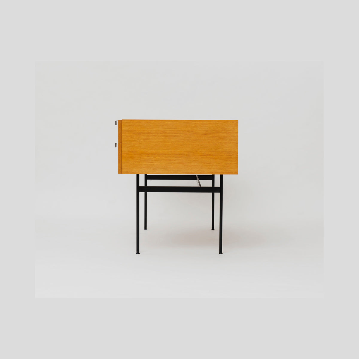 Pierre Paulin F031 Desk Teak Black ピエール・ポラン CM141