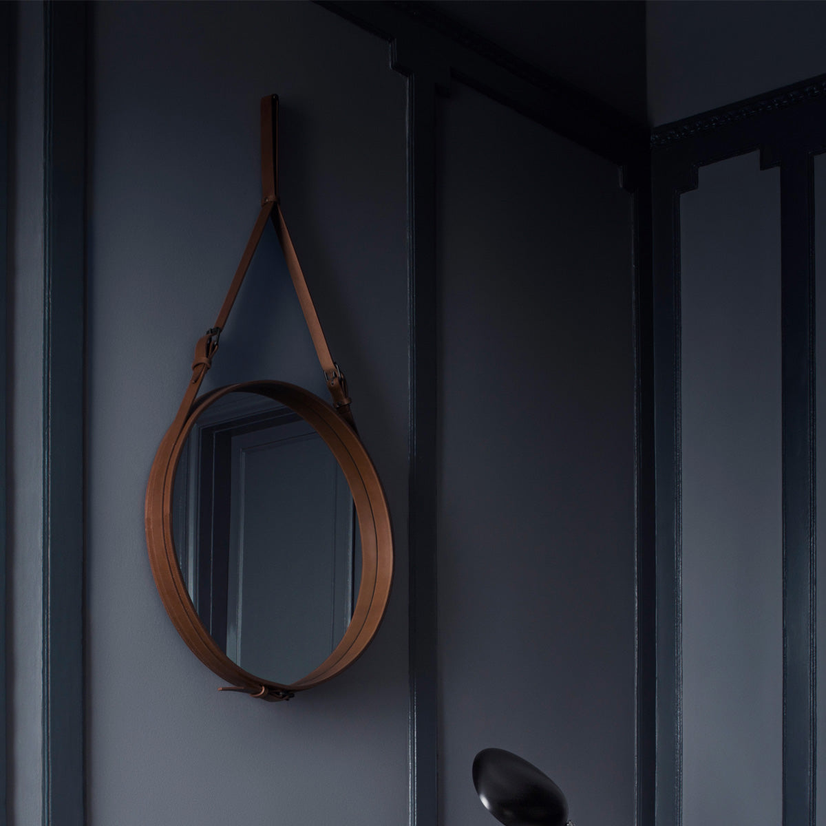Adnet Wall Mirror circular φ45cm Black – D9 STUDIO gubi グビ