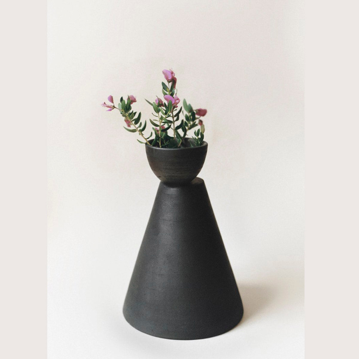 Origin Made Charred Vases Cone　オブジェ  ポルトガル  花瓶