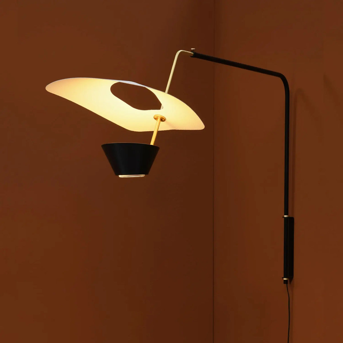 Pierre Guaricheがデザインした、Sammode Studio G25 Wall Light ピエールガーリッシュデザインのウォールライト