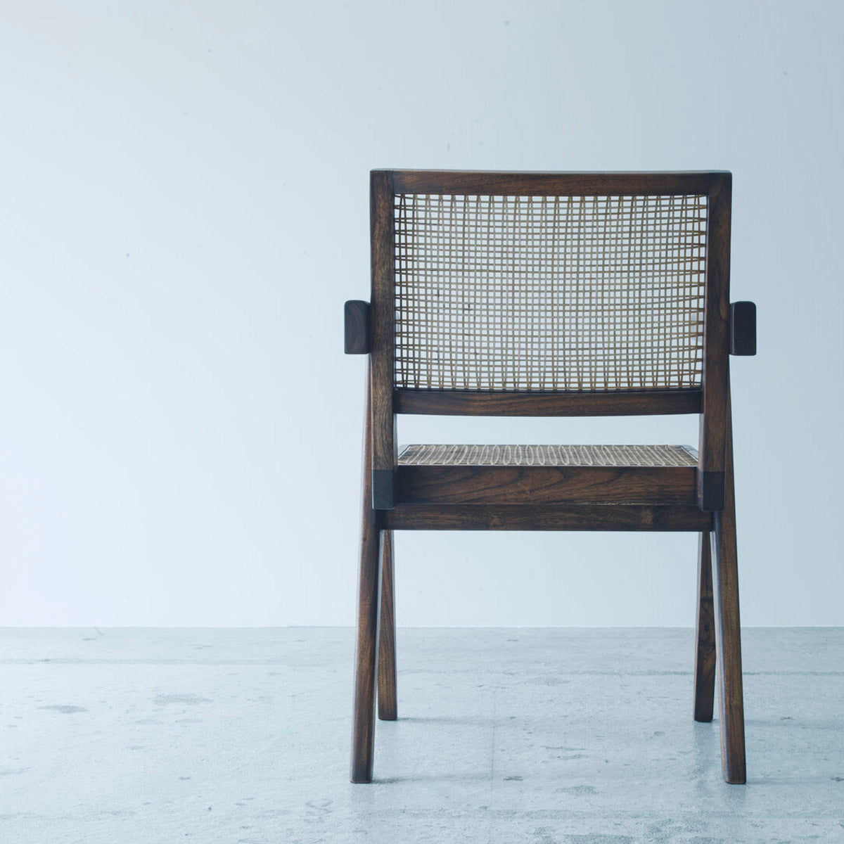 Pierre Jeanneret King Chair TD-PJ-02 Reproduction – D9 STUDIO