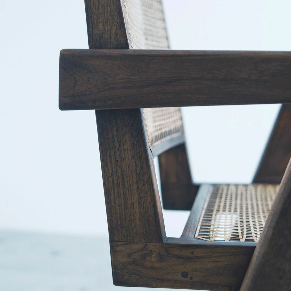 Pierre Jeanneret King chair リプロダクト 未使用 Pierre Jeanneret - King Chair – Srelle