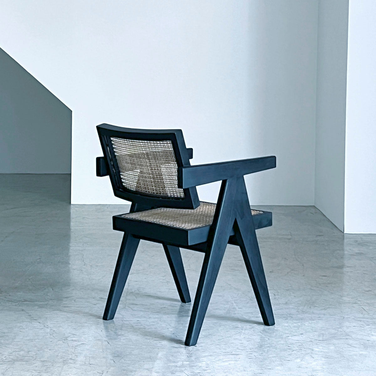 Pierre Jeanneret Office Chair Black TD-PJ-03 Reproduction Pierre Jeanneret Office Chair Black TD-PJ-03 Reproduction