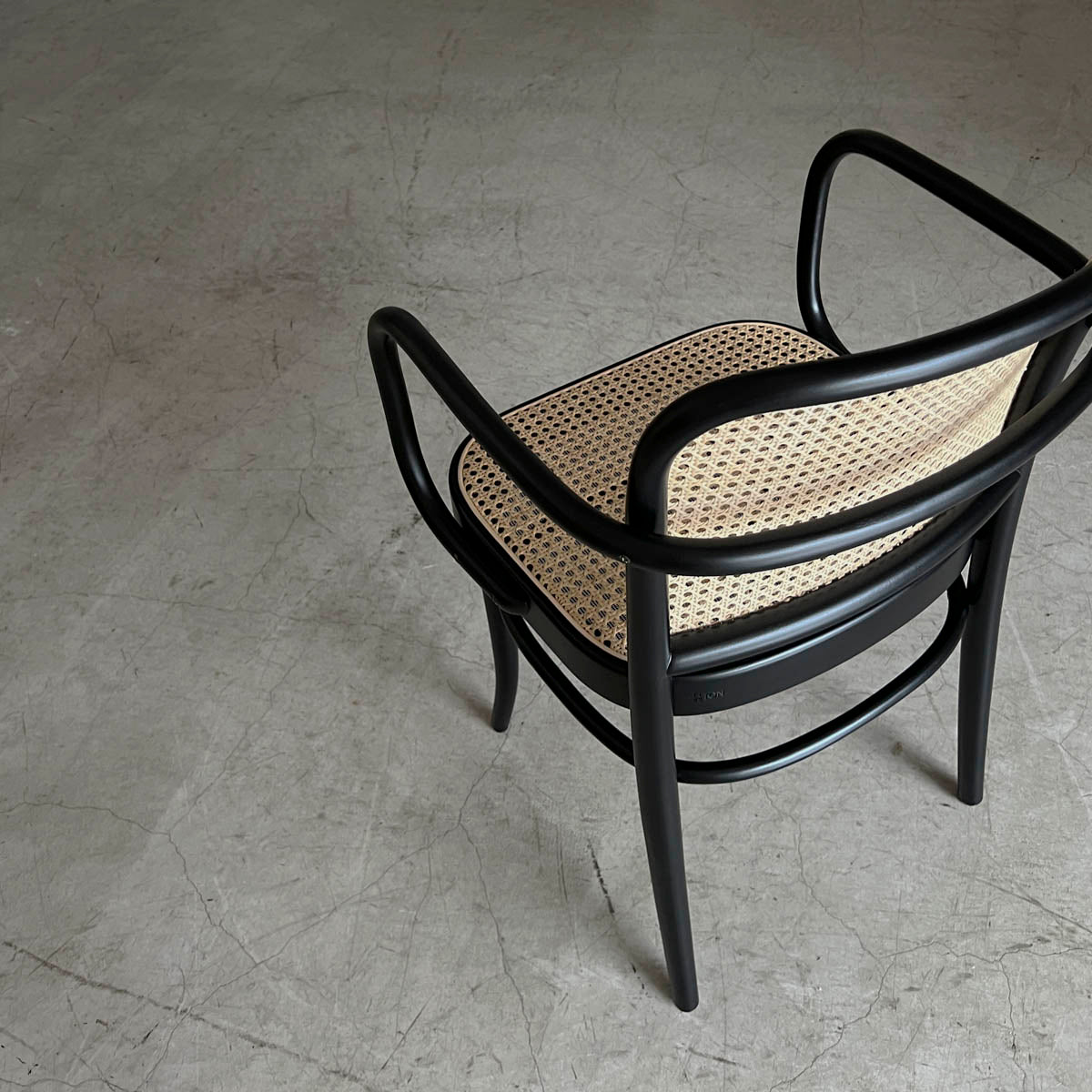 TON No.811 Arm Chair Black ヨーゼフ・ホフマン THONET Josef Hoffman