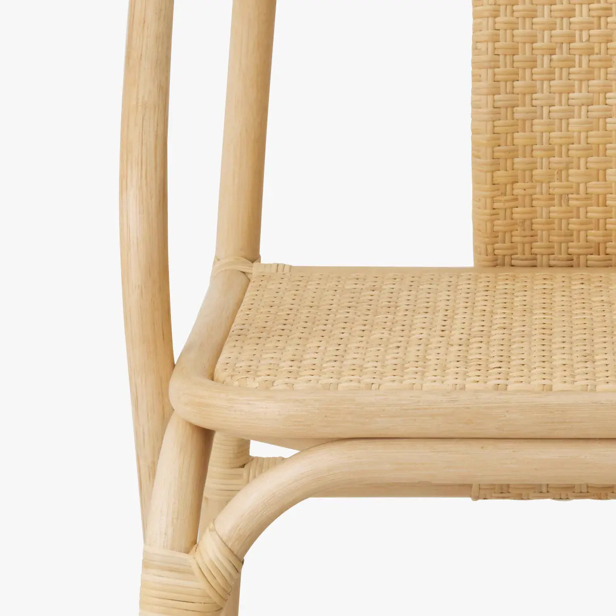 TOU MR Arm Chair Black トウ MR アームチェア ブラック – D9 STUDIO