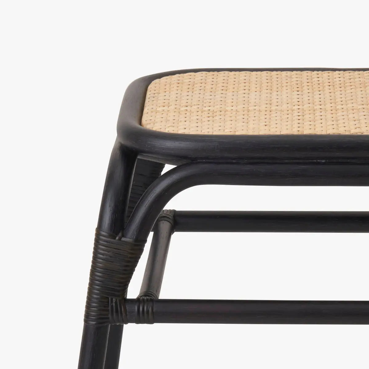 TOU トウ MR スツール ナチュラル 籐ラタン ドリルデザイン 4