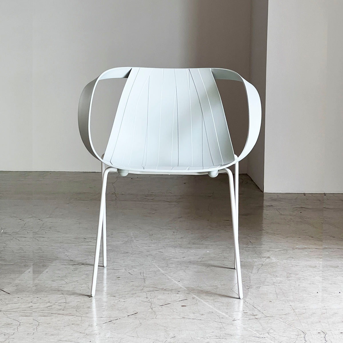 MOROSO Impossible Wood Arm Chair Grey (店頭展示品E）