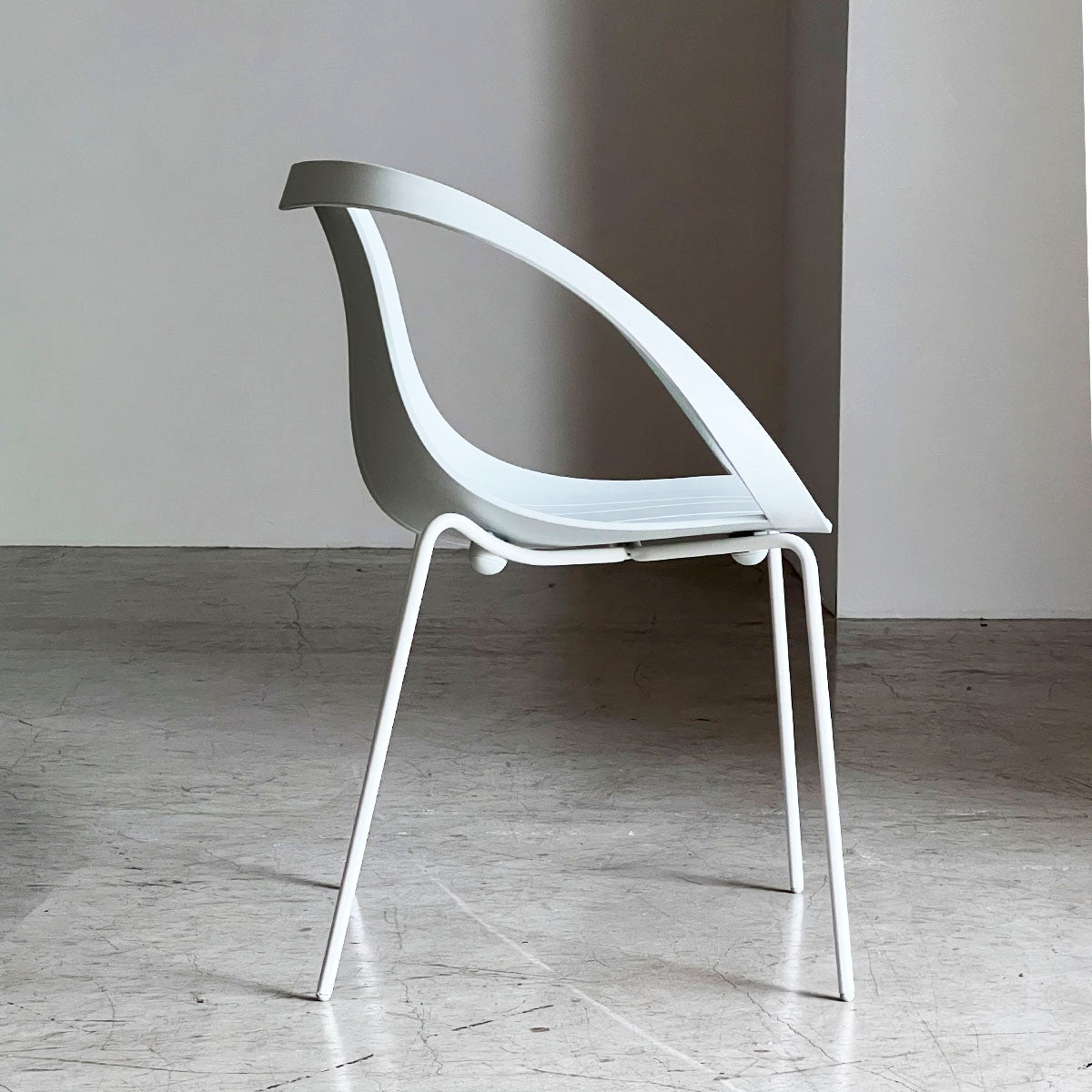 MOROSO Impossible Wood Arm Chair Grey (店頭展示品E）