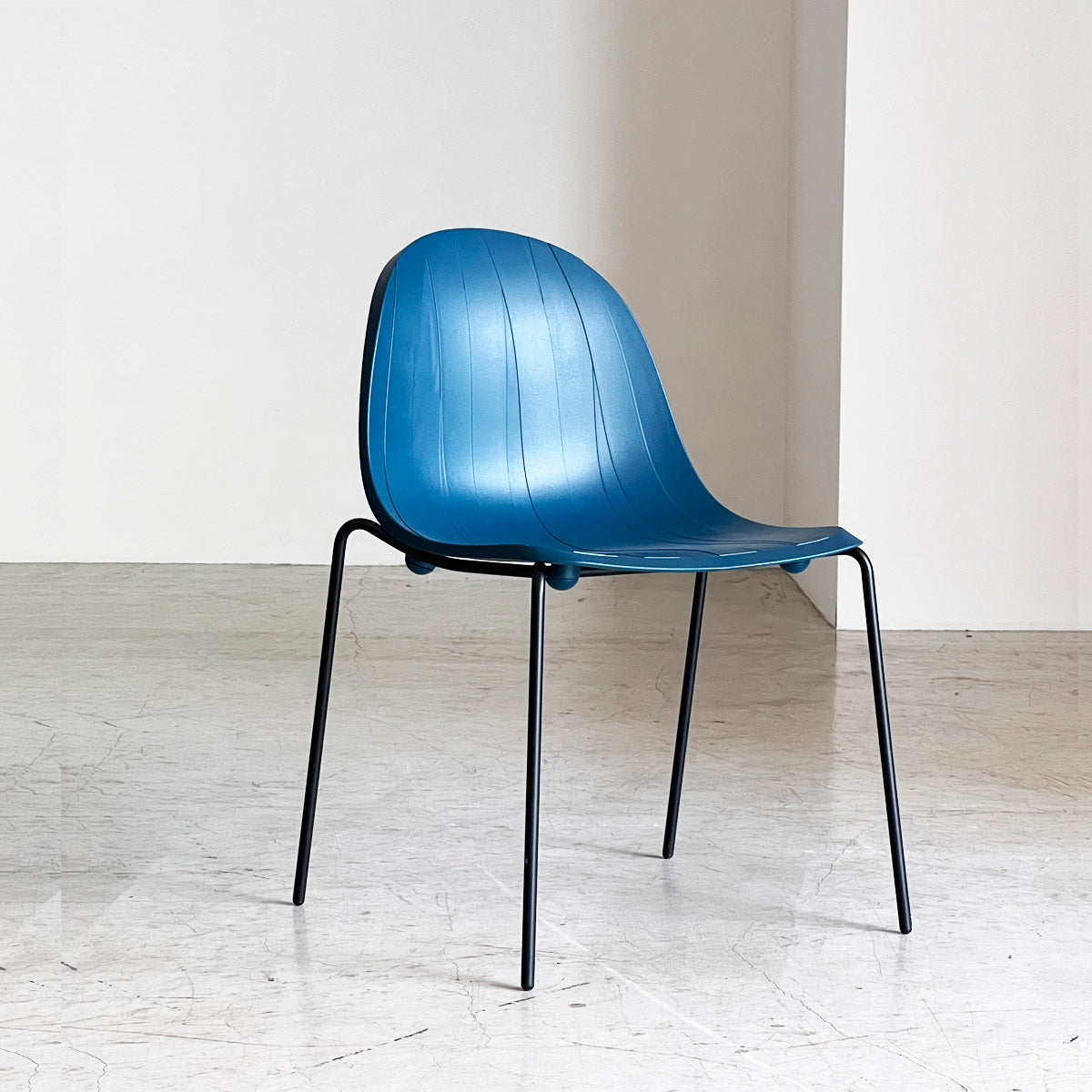 MOROSO Impossible Wood Chair Ocean Blue (店頭展示品A）